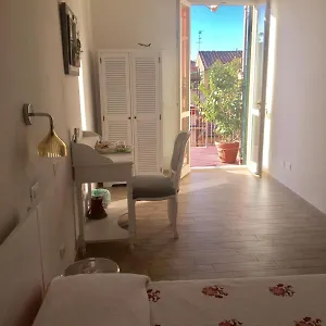  Affittacamere La Terrazza Sui Miracoli Italia